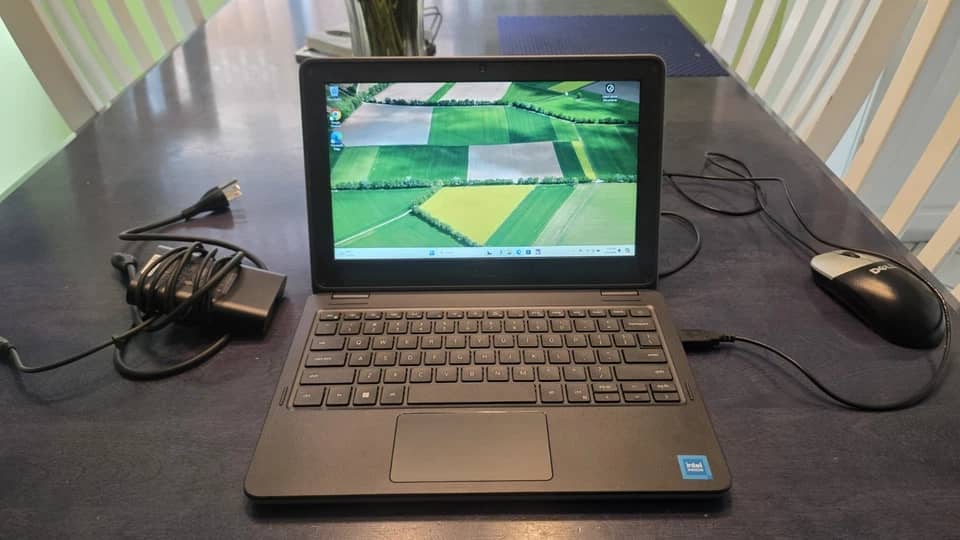 Dell Latitude 3140 Computers 128GB Refurbished - Excellent