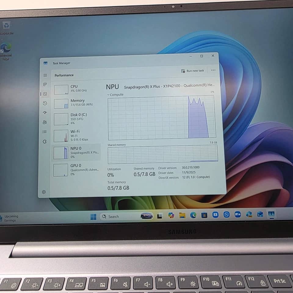 Samsung Galaxy Book4 Edge Computers 1TB 16GB New