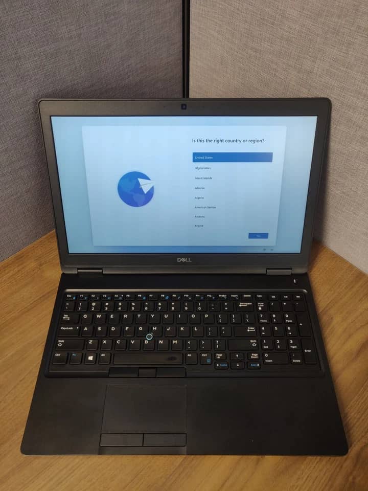Dell Vostro 5590 Computers 256GB 16GB Refurbished - Acceptable