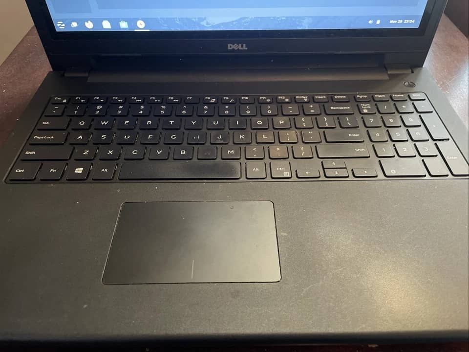 Dell Inspiron 3543 Computers 1TB 8GB Used - Good