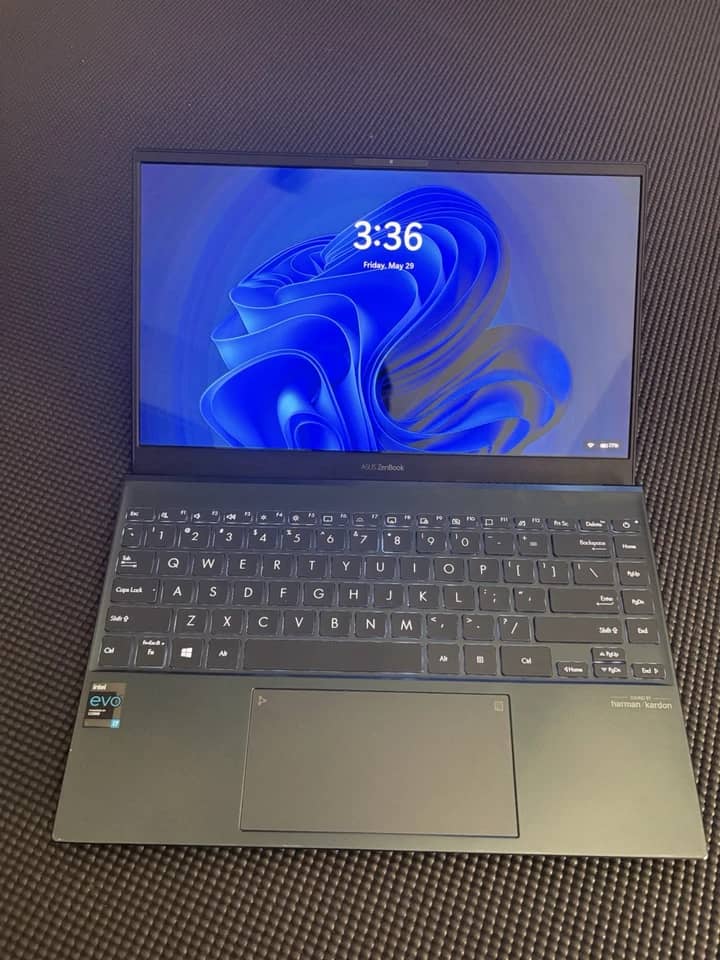 ASUS Zenbook 13 Computers 256GB 8GB New