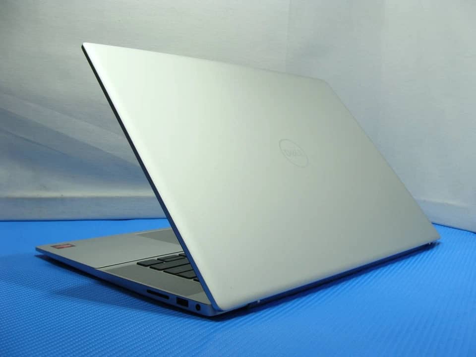 Dell Inspiron 16 5635 Computers 1TB 16GB Used - Good