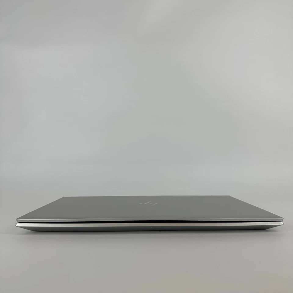 HP Envy 17 Computers 1TB 12GB Used - Like New