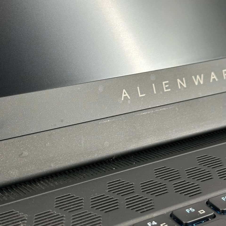 Dell Alienware x15 R2 Computers 1TB 16GB Used - Good