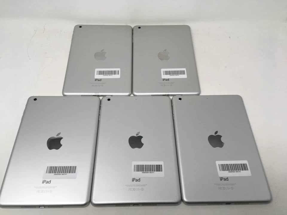 Apple iPad Mini 2 Tablets Silver 32GB New