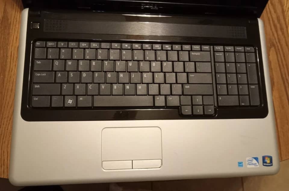 Dell Inspiron 1750 Computers 240GB 4GB Used - Good