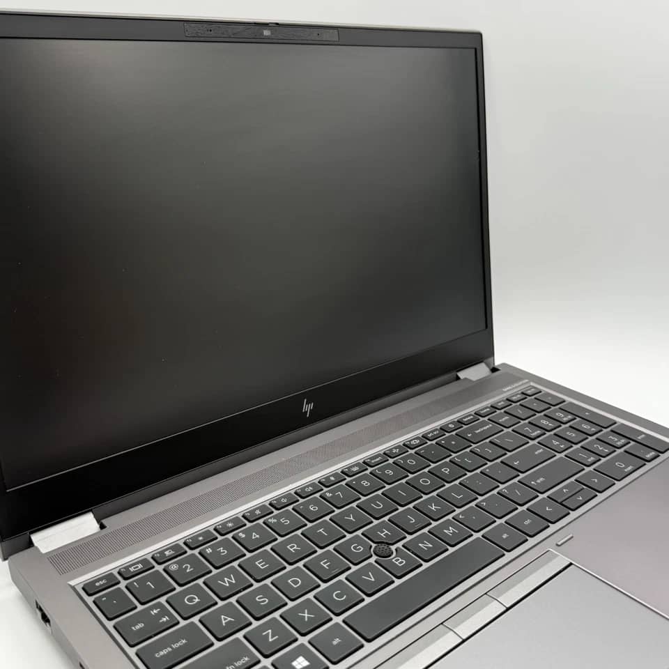 HP ZBook Firefly 15 G8 Computers 128GB 16GB For parts or not working