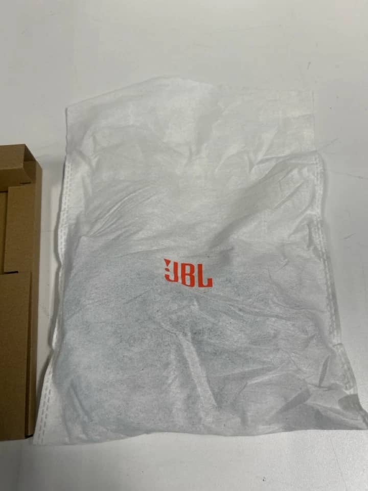 JBL JBLT670NCBLKAM Headphones & Earbuds Black New