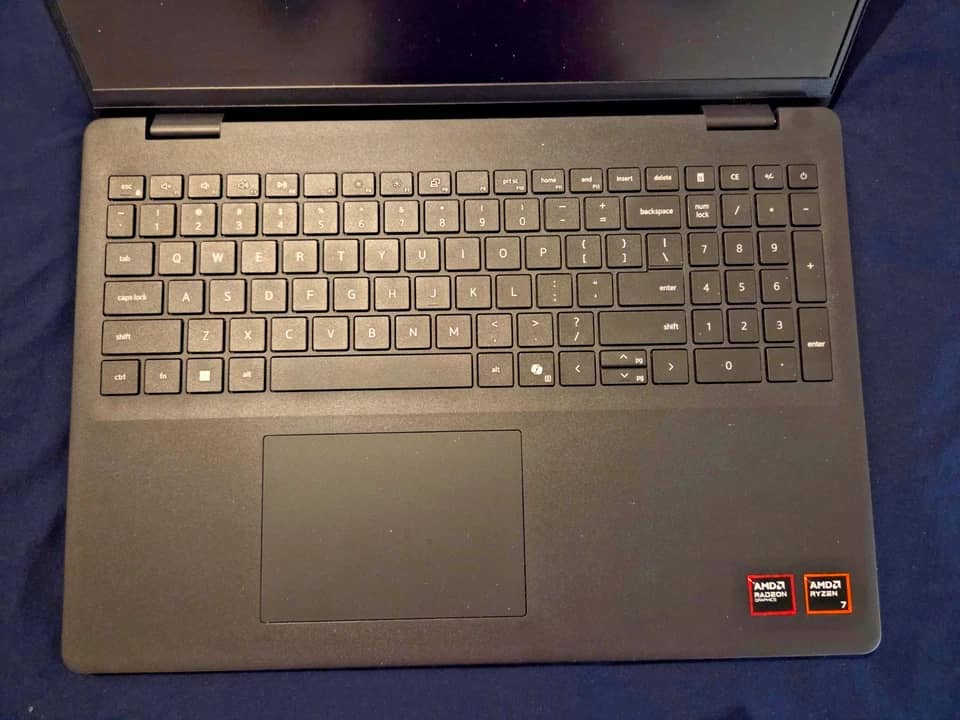 Dell Inspiron 5625 Computers 1000GB 16GB Refurbished - Excellent