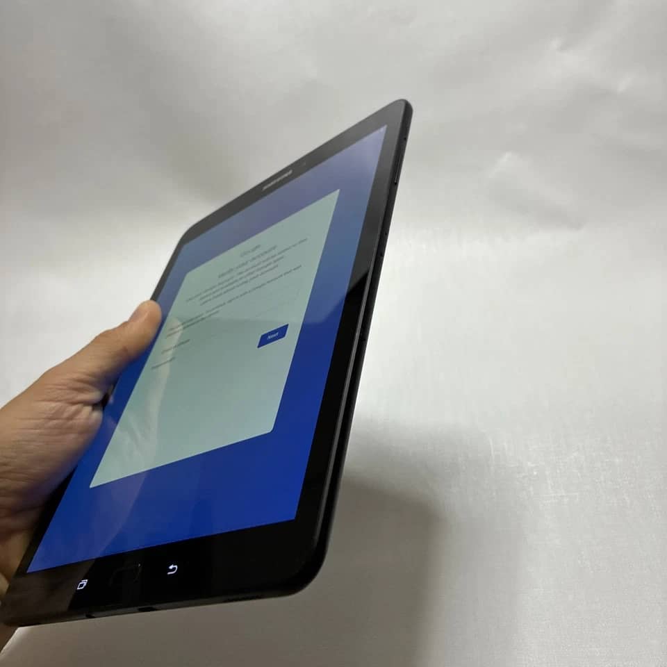 Samsung Galaxy Tab S3 Tablets Black 32GB Refurbished - Excellent 9.7"