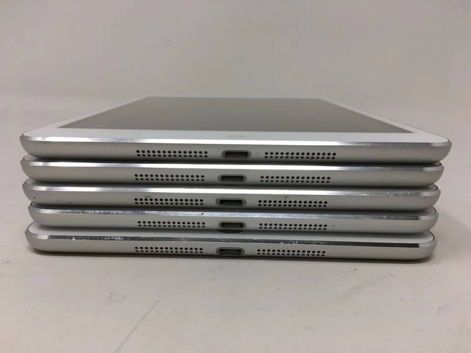 Apple iPad Mini 2 Tablets Silver 32GB New