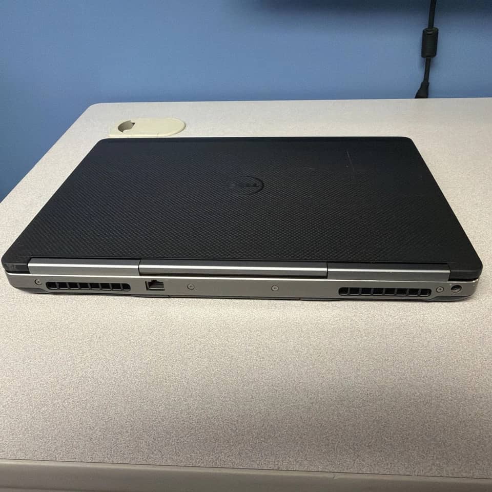 Dell Precision 7520 Computers 128GB 16GB Refurbished - Excellent