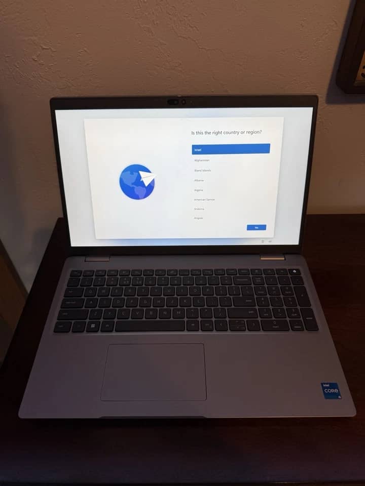 Dell Precision 3581 Computers 1000GB 16GB Refurbished - Excellent