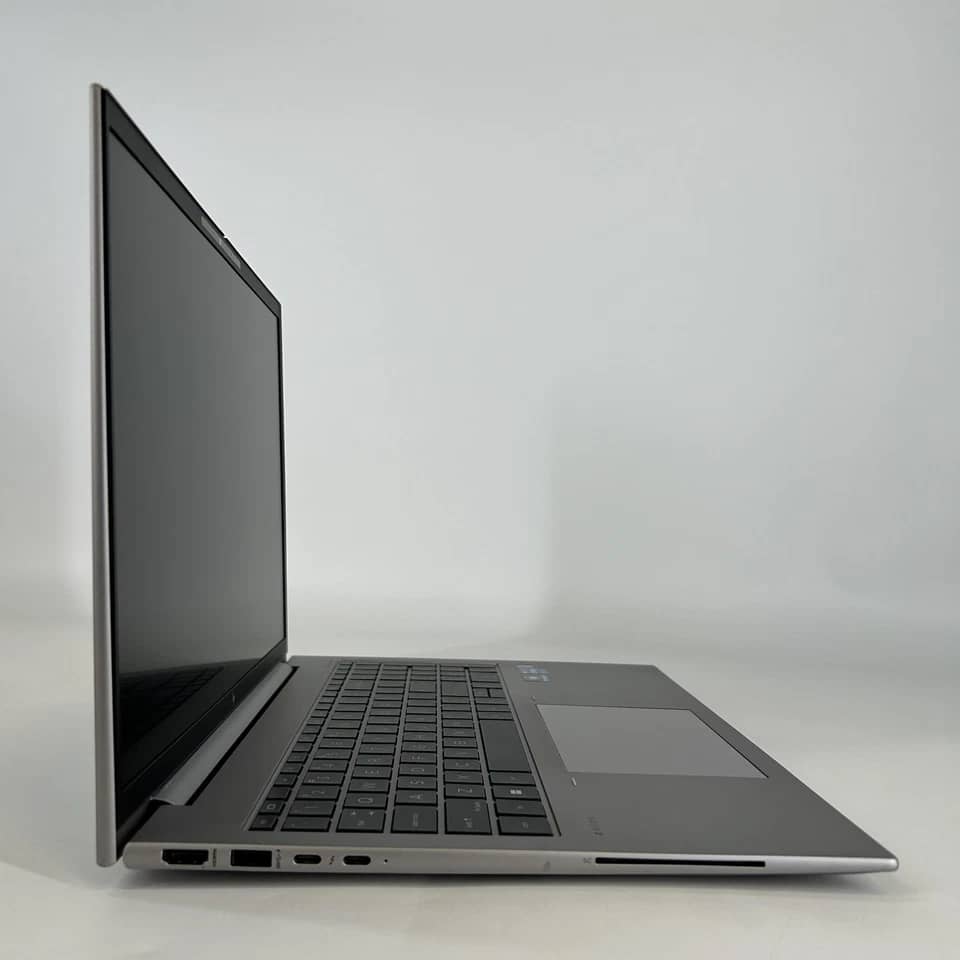 HP ZBook Firefly 16 G9 Computers 1TB 32GB Refurbished - Excellent