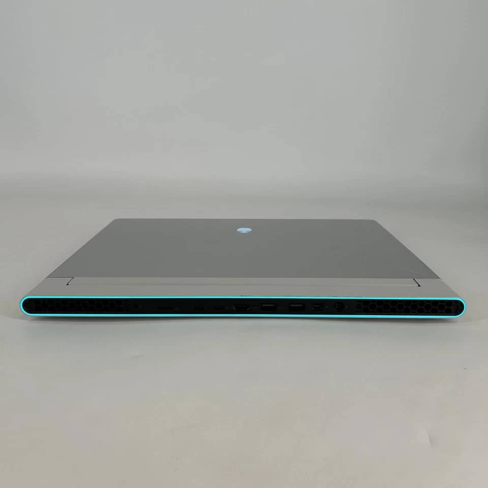 Dell Alienware x16 R2 Computers 32GB Used - Good