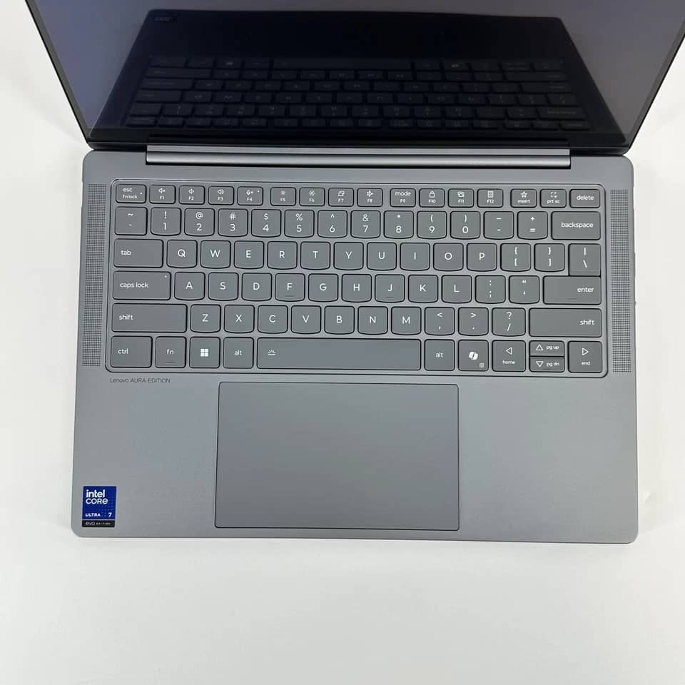 Lenovo IdeaPad Slim 7i Computers 1TB 16GB New