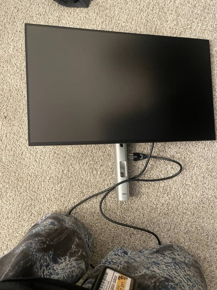 Dell U2424HE Monitors New