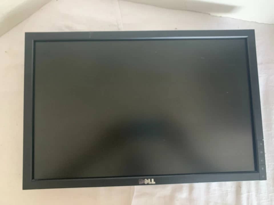 Dell 1909wb Monitors Black Open-Box Excellent