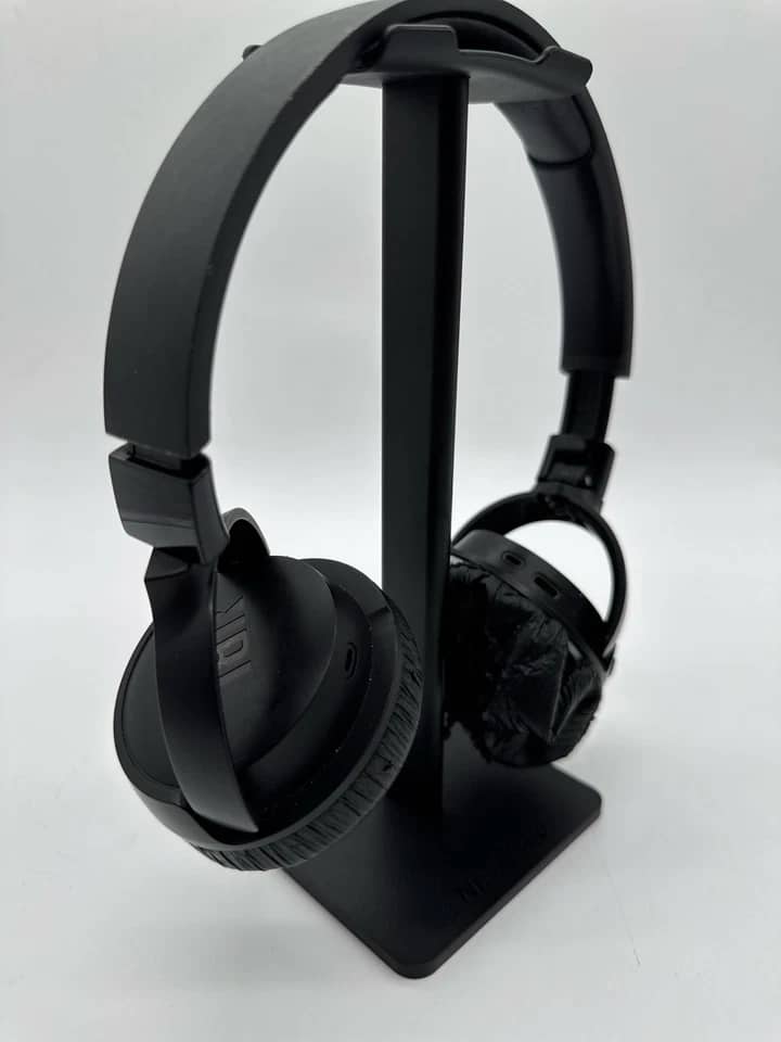 JBL JBLLIVE670NCBLKAM Headphones & Earbuds Black New