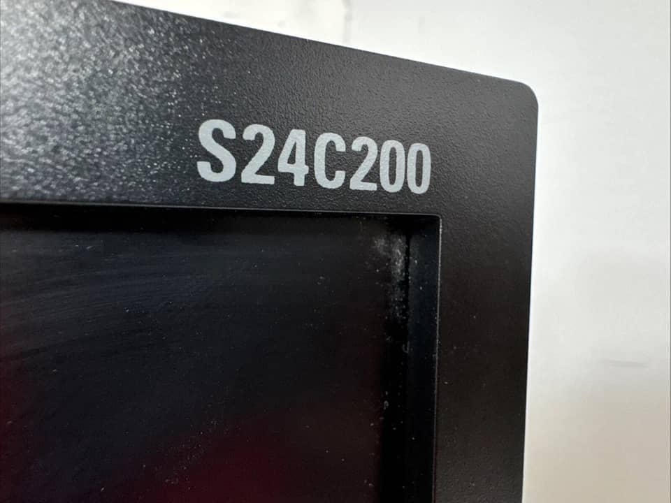 Samsung S24C200BL Monitors Black Open-Box Excellent
