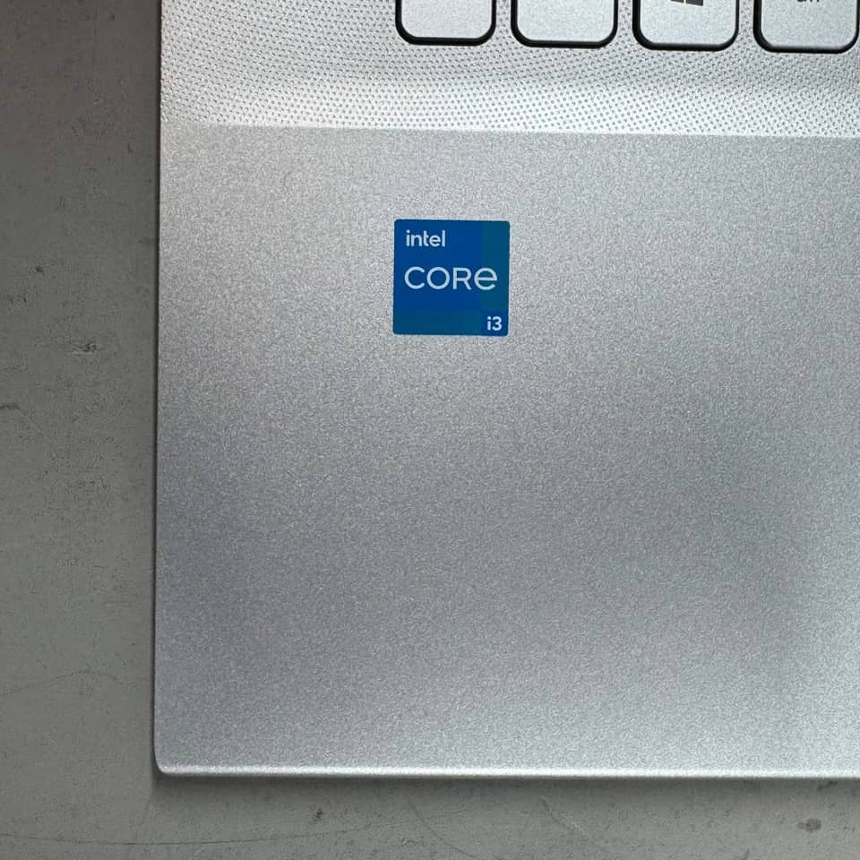 ASUS Vivobook 17 Computers 1TB 12GB New