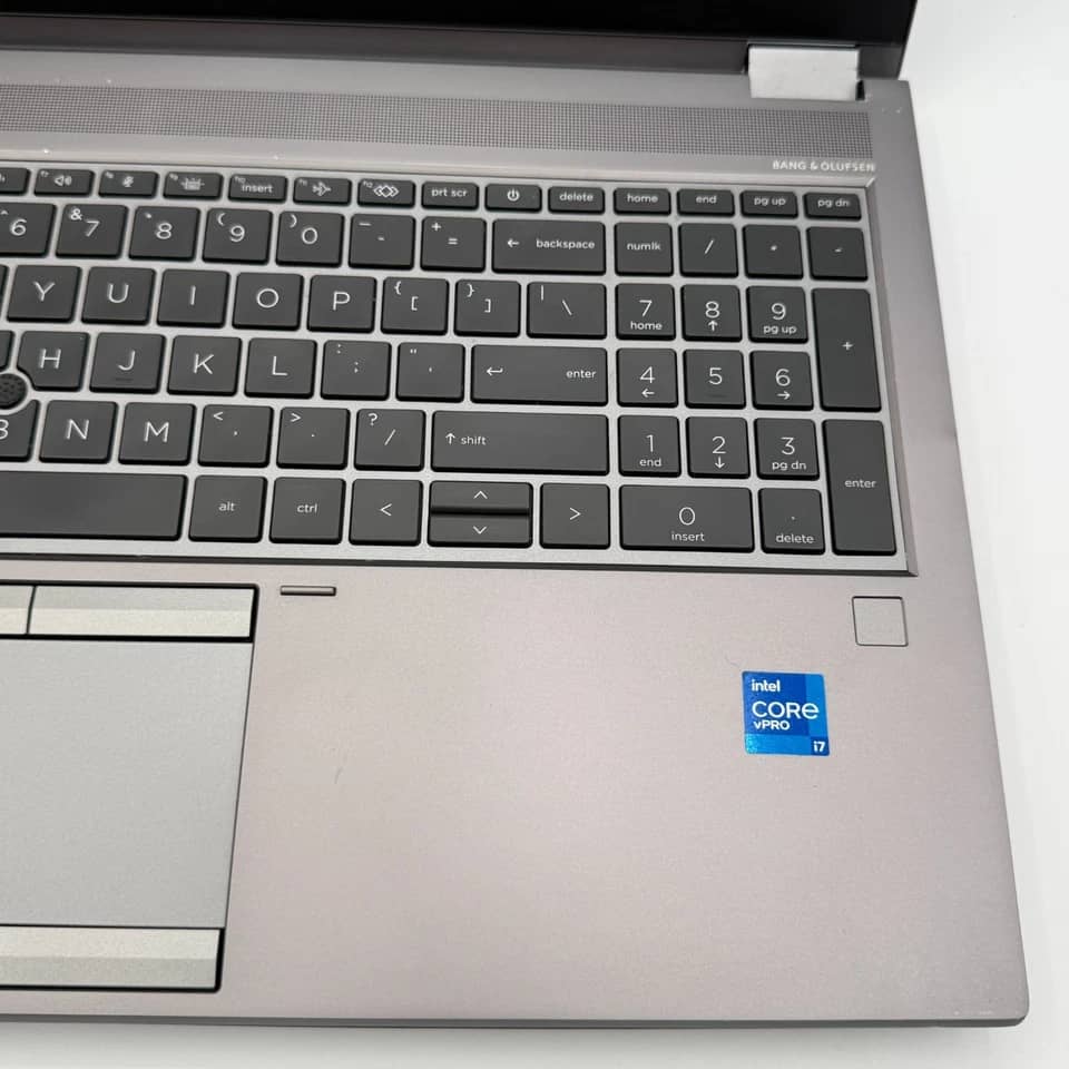 HP ZBook Firefly 15 G8 Computers 128GB 16GB For parts or not working