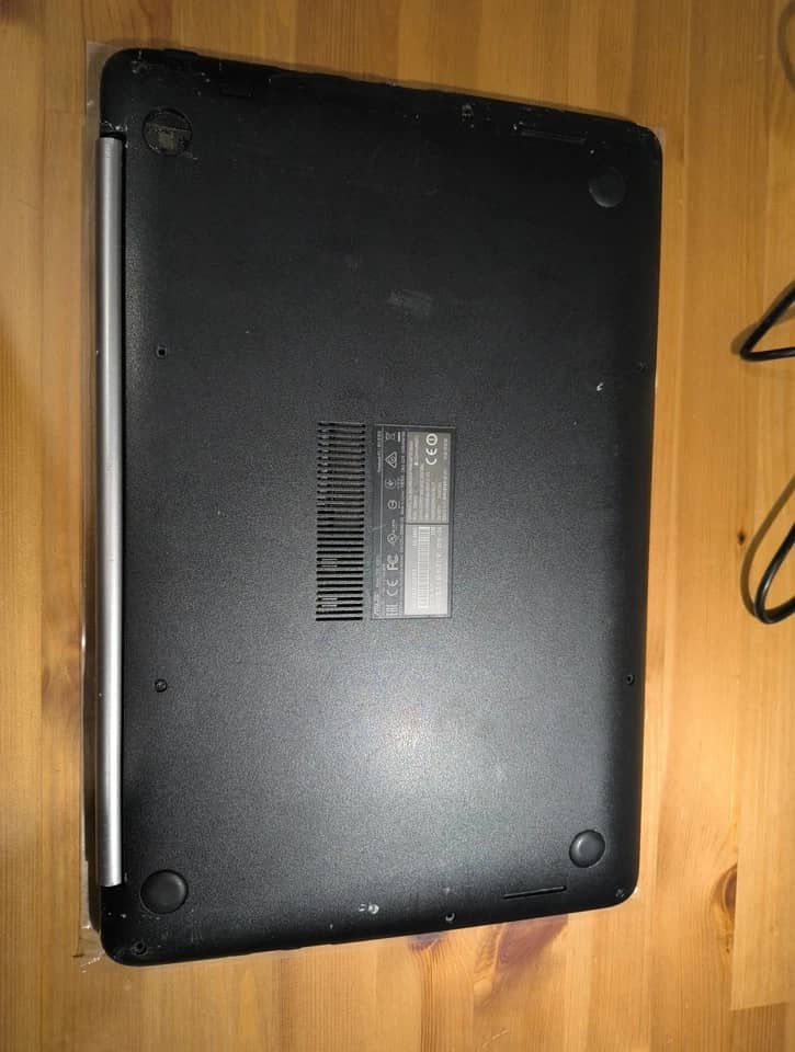 ASUS Vivobook K501UW Computers 512GB 8GB Used - Good