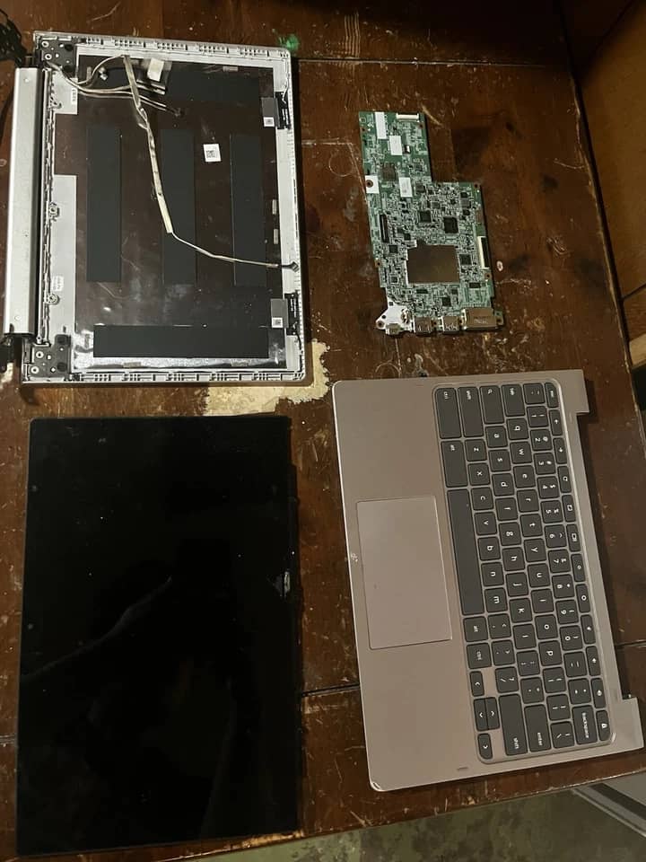 Lenovo IdeaPad Flex 3 CB Computers 64GB 4GB Used - Good