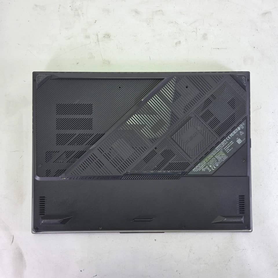 ASUS ROG Strix G18 Computers 1000GB 32GB New