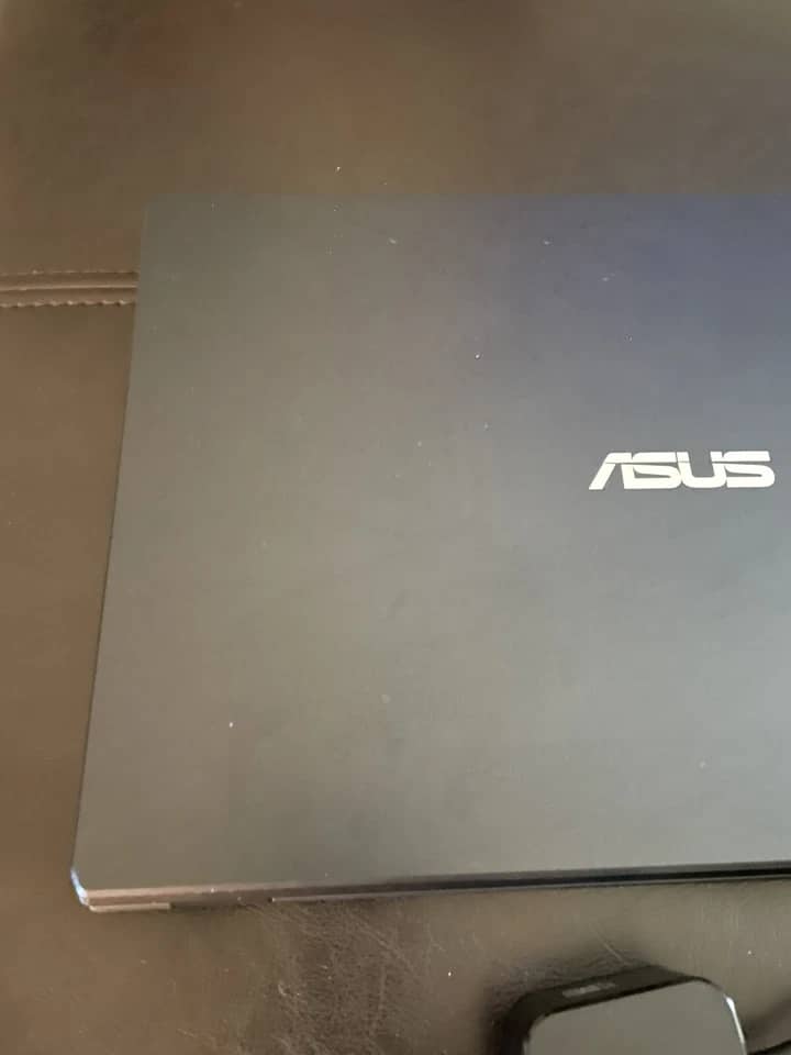 ASUS Vivobook Go E410M Computers 128GB 4GB New