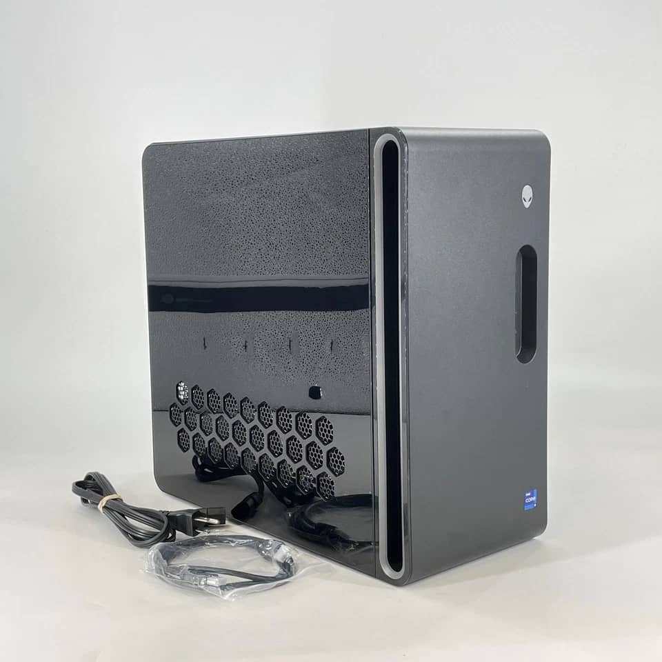 Dell Alienware Aurora R16 Computers 1TB 16GB New