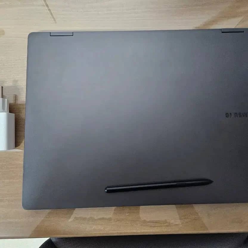 Samsung Galaxy Book3 Pro 360 Computers 1TB 16GB Used - Good
