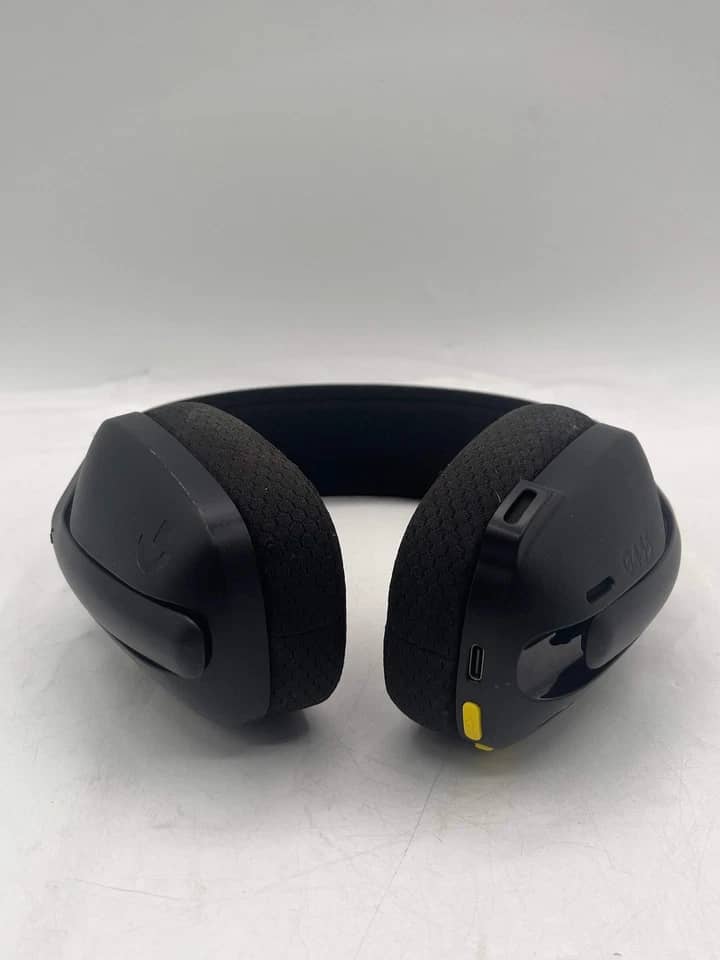 Logitech G435 Headphones & Earbuds Black Open-Box Excellent