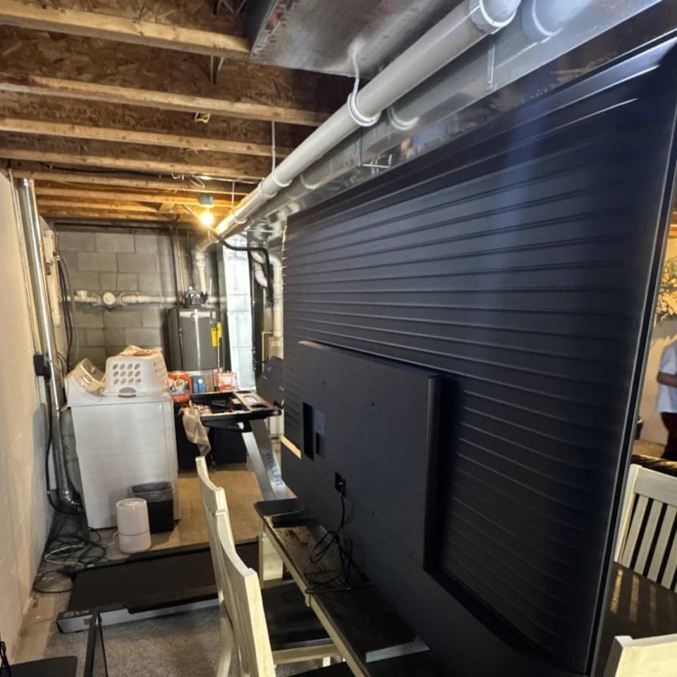 Samsung QN85B TVs 65 inch New