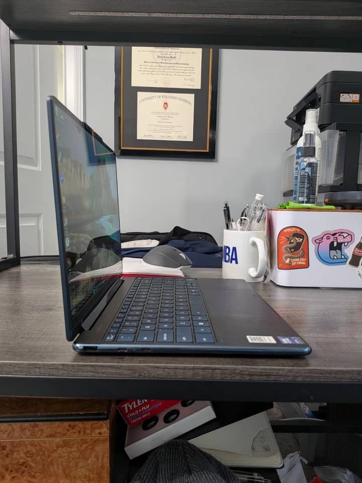 Lenovo Yoga 9i 2-in-1 Computers 1TB 32GB New
