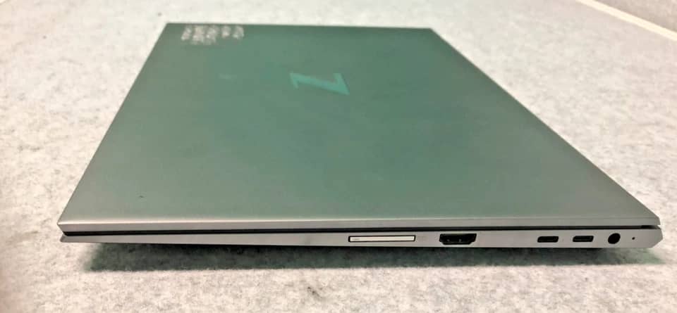 HP ZBook Studio G8 Computers 1TB 32GB Used - Good