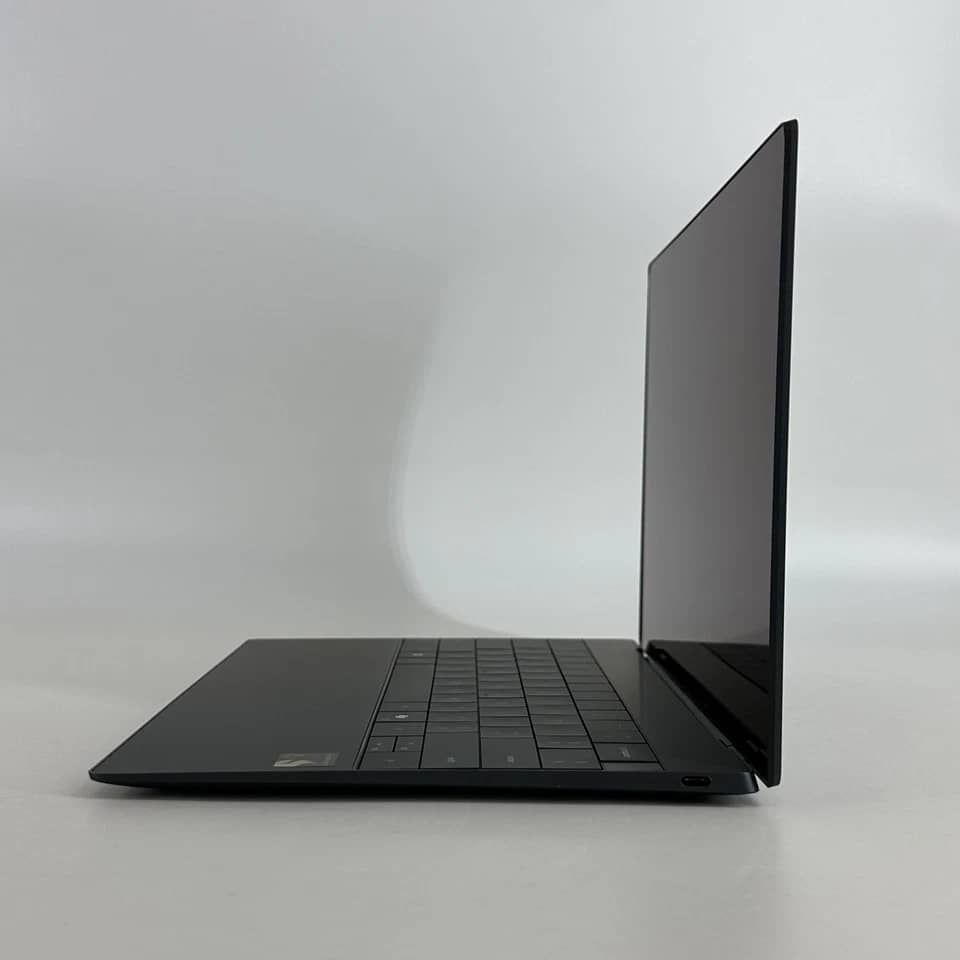 Dell XPS 13 9345 Computers 128GB 4GB Used - Good
