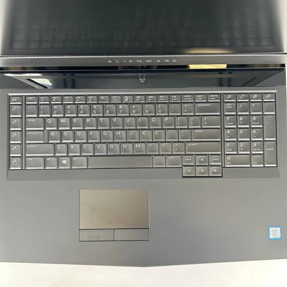 Dell Alienware m17 R4 Computers 1TB 16GB Used - Good