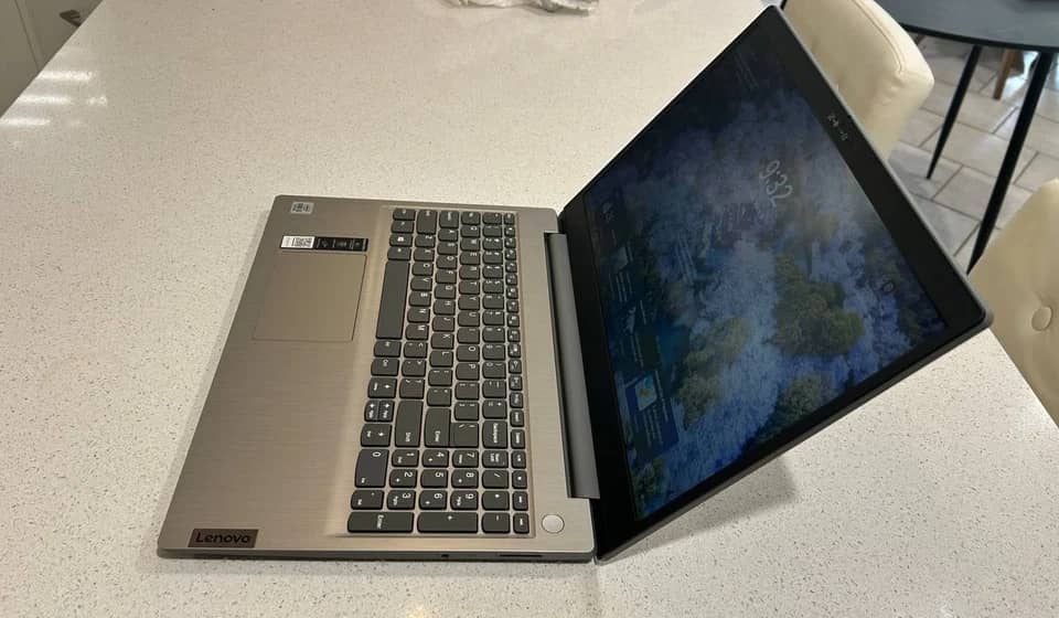Lenovo IdeaPad 3 15 Computers 128GB 4GB Used - Good