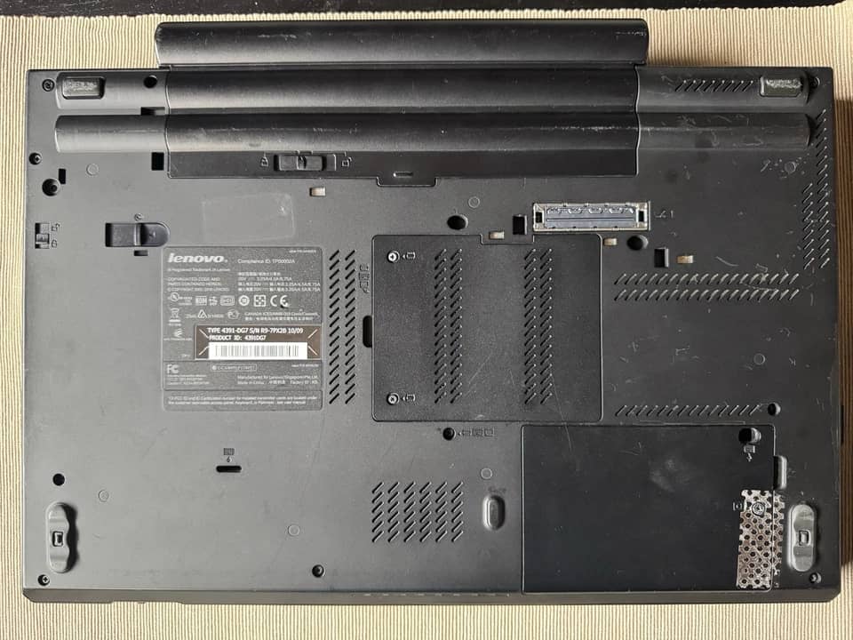 Lenovo ThinkPad W510 Computers 120GB 2GB Used - Good