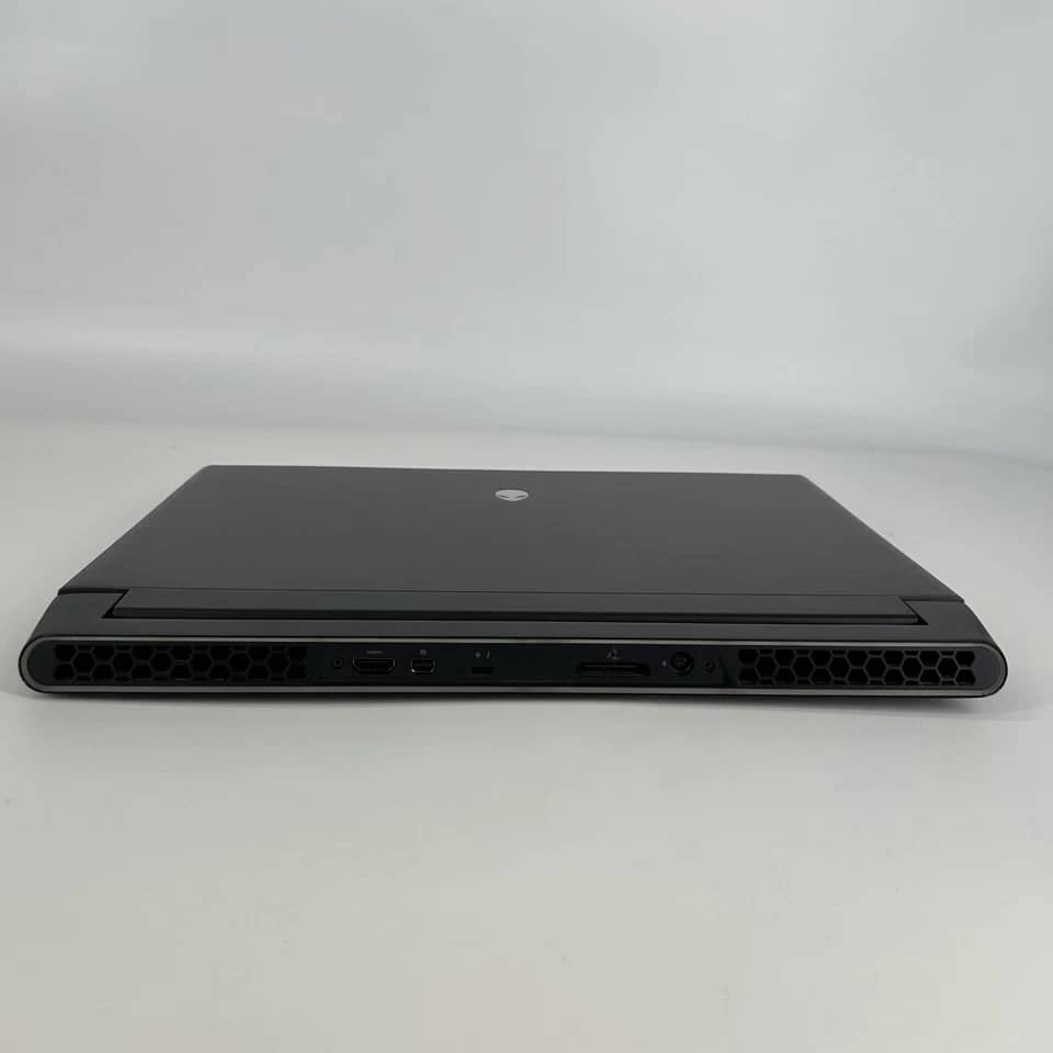 Dell Alienware m15 R3 Computers 250GB 16GB Open-Box Excellent