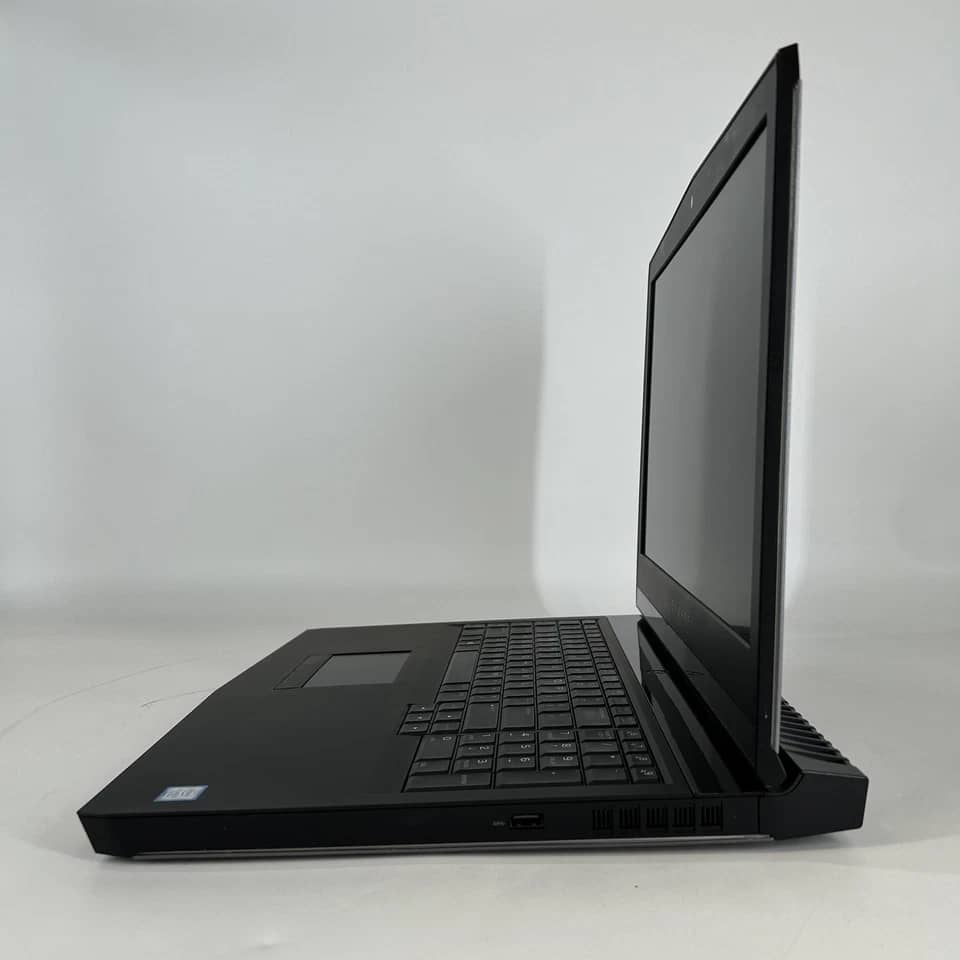 Dell Alienware m17 R4 Computers 1TB 16GB Used - Good