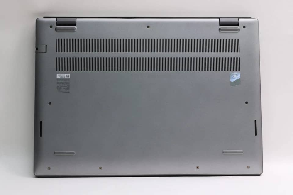Dell Vostro 5620 Computers 1000GB 16GB Refurbished - Excellent