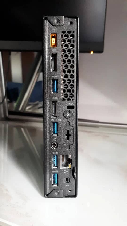 Lenovo ThinkCentre M700 Tiny Computers 120GB 8GB Refurbished - Excellent