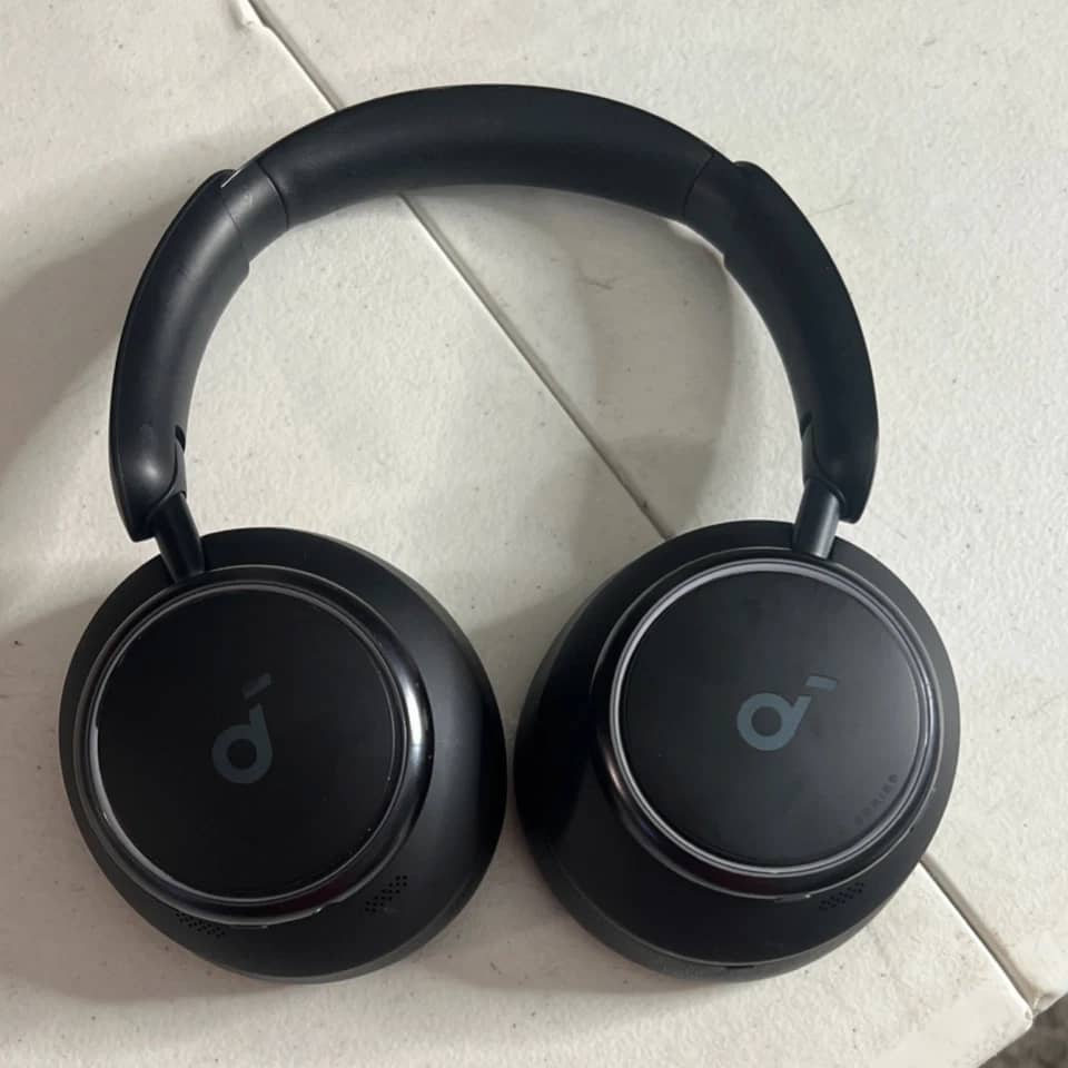 Soundcore Life Q45 Headphones & Earbuds Black New