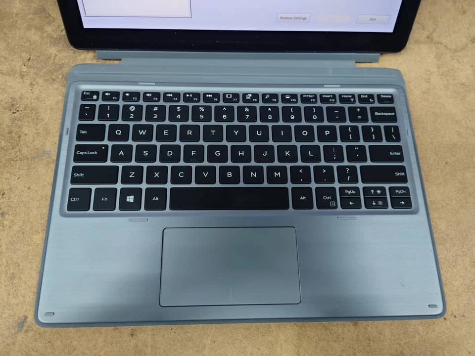 Dell Latitude 7200 Computers 128GB 8GB For parts or not working