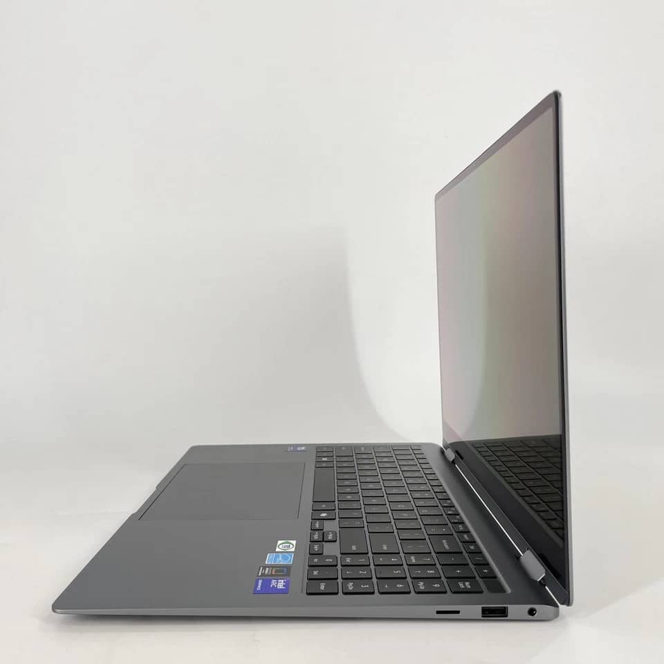 Samsung Galaxy Book5 Pro 360 Computers 1TB 16GB New