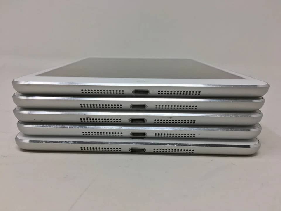 Apple iPad Mini 2 Tablets Silver 32GB New