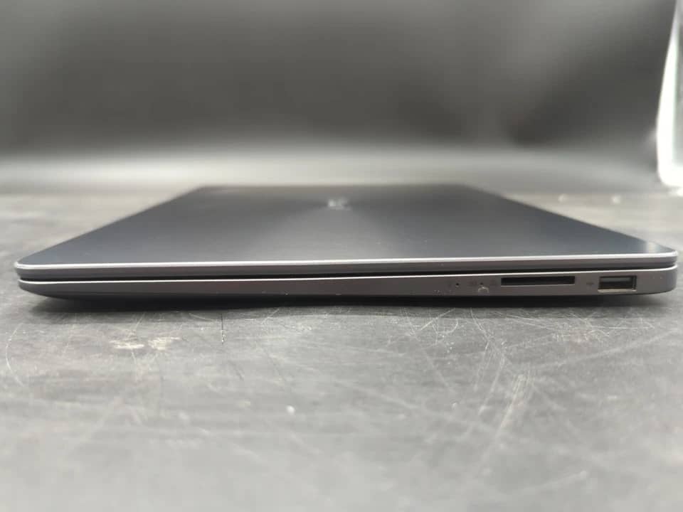 ASUS Zenbook UX430U Computers 256GB 8GB Used - Good