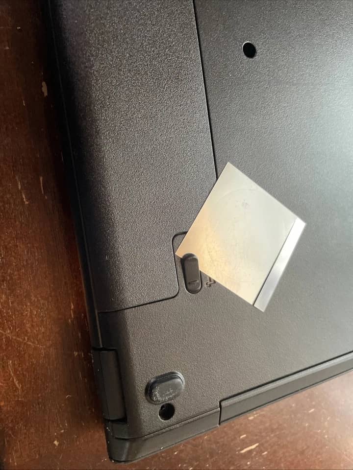Dell Inspiron 3543 Computers 1TB 8GB Used - Good